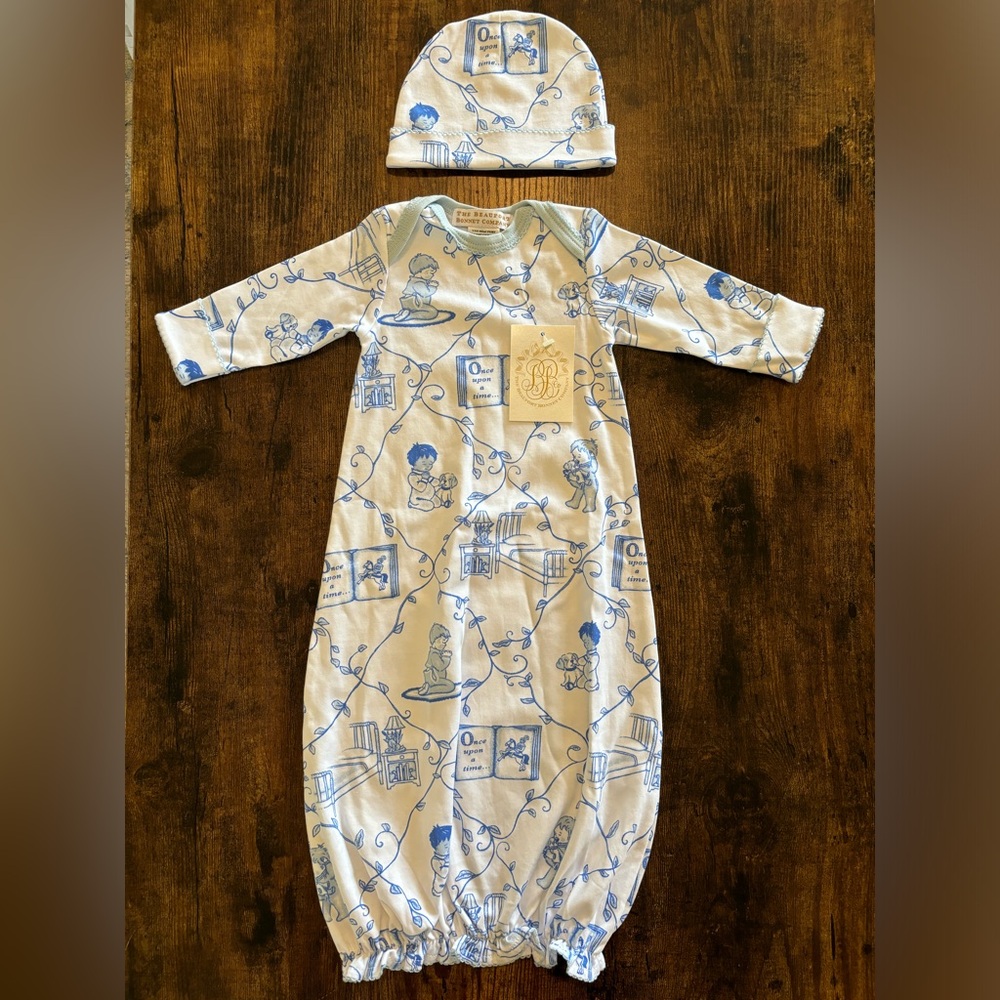 NWT The Beaufort Bonnet Company 0-3 Month Gown, Cap, Bib